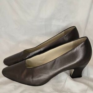 Enzo Angiolini Brown Leather Pointed Toe Pumps Women’s Size 8.5 Heels